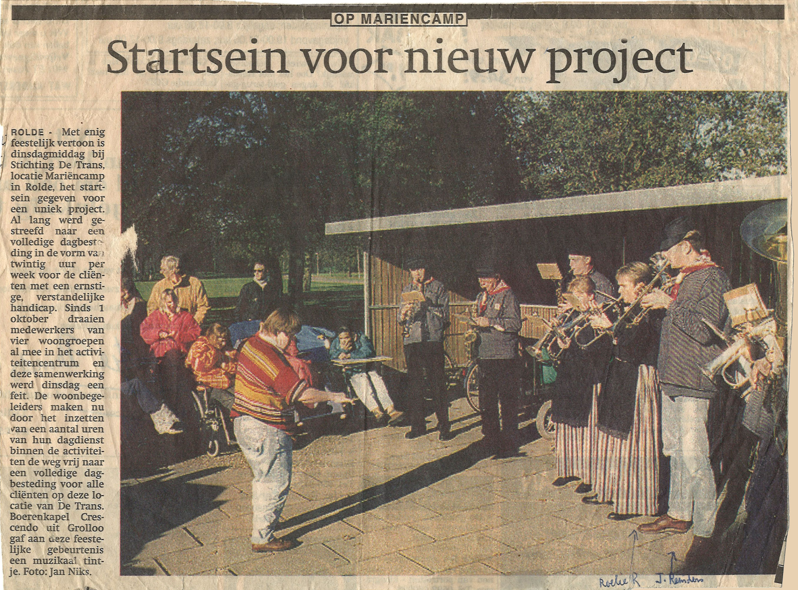 19971030 krant Gezinsblad Crescendo op Mariencamp
